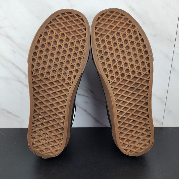 *Sold Vans Old Skool Black Gum Sneakers - Picture 7 of 8